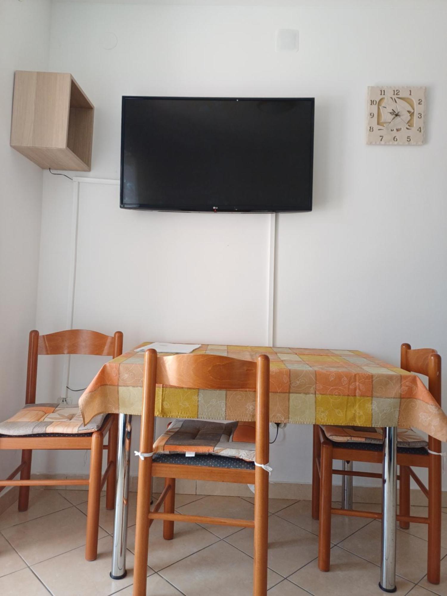 Apartman Bolob Baska  Bagian luar foto